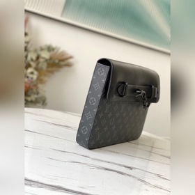 LV Артикул： M80107 Черный цветок Сумка Pochette Steamer Классич