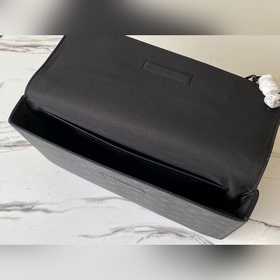LV Артикул： M80107 Черный цветок Сумка Pochette Steamer Классич
