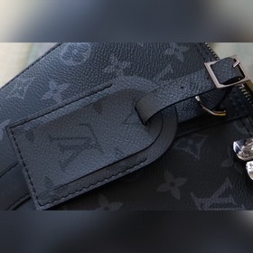 LV Артикул： M45936 Черный цветок Серия сумок-подушек Speedy Кл