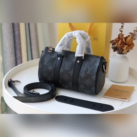 LV Модель： M45947 Черный с цветочным узором Серия сумок Speedy 