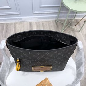 LV Модель M45214, 45216, Besace Zippée, сумка среднего размера Со