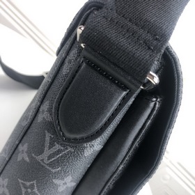 LV Модель： N40418 Черный с цветочным узором Компактная изящная 