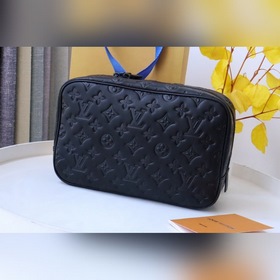 LV Большая сумка для туалетных принадлежностей Модель： M68589 ко