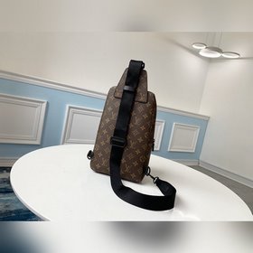 LV Avenue сумка через плечо, модель M41718 Эта сумка через плечо