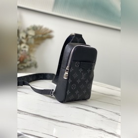 LV Модель： M30741 Новая серия Taigarama представляет новую модел