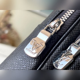 LV Модель： M41719 Черный Новая модель с крестообразным узором На