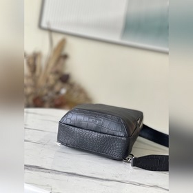 LV Артикул： N41720 Сумка через плечо Avenue Черный с крокодиловы
