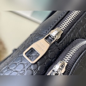 LV Артикул： N41720 Сумка через плечо Avenue Черный с крокодиловы