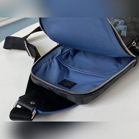LV Модель N40275 Avenue — это спортивный рюкзак. Изготовлена из к