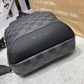 LV модель N41719 Сумка через плечо Avenue из ткани Damier Graphi