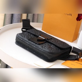 LV Артикул： M58487 Сумка из черной кожи с тиснением, элегантный