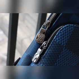 LV AVENUE Серия сумок на грудь Артикул： N40403, полностью синий