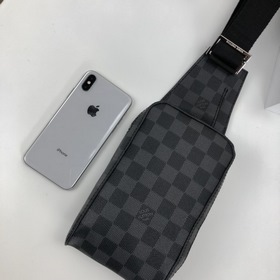 LV Модель： N51994 Черный поясной чехол  Модная сумка, названная 