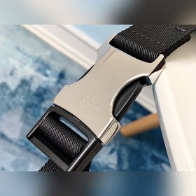 LV Модель M40161 Новая сумка на пояс BUMBAG Изготовлен из класси