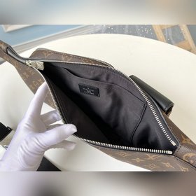 LV Модель M45337 BUMBAG Нагрудная сумка Эта поясная сумка, изгото