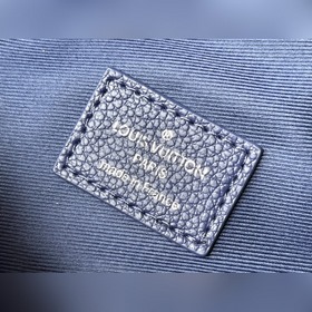 LV Модель： M20587 Поясная сумка Изготовлена из мягкой кожи, с п