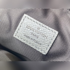 LV Модель： M30245 Серебристый, ограниченная серия Поясная сумка