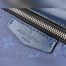 LV Артикул： M30247 Синий, ограниченная серия, поясная сумка Соче