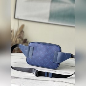 LV Артикул： M30247 Синий, ограниченная серия, поясная сумка Соче