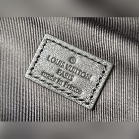 LV Модель： M44336 Черный с цветочным узором Поясная сумка Эта пр