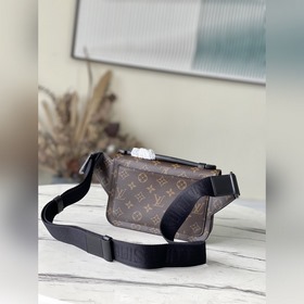LV Модель： M45807 Зеленый поясной чемодан Сумка оснащена магнитн
