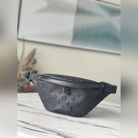 LV Артикул： M46036 Поясная сумка Изготовлена из мягкой кожи с т