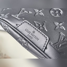 LV Артикул： M46036 Поясная сумка Изготовлена из мягкой кожи с т
