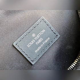 LV Модель M57276 Поясная сумка Discovery Модель с мотивом Monog