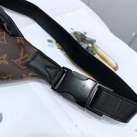 Поясная сумка LV BUMBAG (M44336) в стиле кэжуал Изготовлен из ун