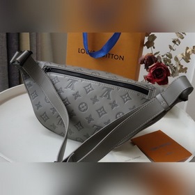 LV поясная сумка Артикул： m46108 Серый (тиснение) Новая поясная с