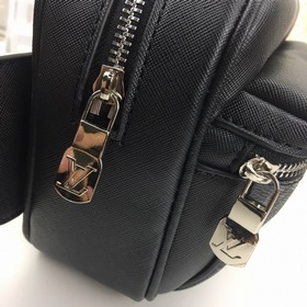 LV Артикул： 30245 Лимитированная серия Outdoor поясная сумка Соч