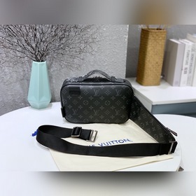 LV Модель： M42906 Поясная сумка. Уникальный дизайн с косым ремнем