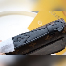 LV 【S Lock Sling поясная сумка】 Артикул： M45807 Сумка С магнитн
