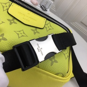 LV Модель № 30245 Лимитированная серия Outdoor поясная сумка Соче