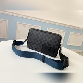 LV Модель M44165 Черный Alpha почтовая сумка Изготовлена из ткани