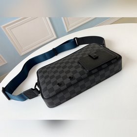 LV Модель M44165 Черный Alpha почтовая сумка Изготовлена из ткани