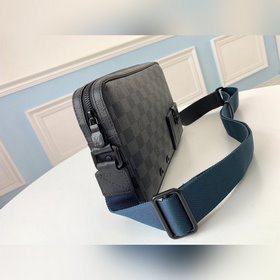 LV Модель M44165 Черный Alpha почтовая сумка Изготовлена из ткани