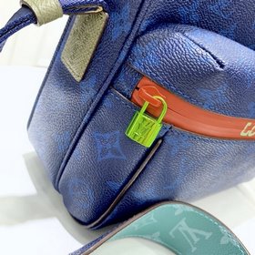 LV Messenger Small Messenger Bag, модель M43843  Новая сумка-мес