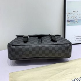 LV Модель M41643 N41500 Christopher Почтовая сумка Сочетает в себ
