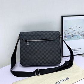 LV Модель M41643 N41500 Christopher Почтовая сумка Сочетает в себ
