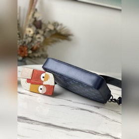 LV Модель： M45730 Duo Почтовая сумка Изготовлена из кожи Monogra