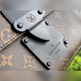 LV Модель： M45806  S Lock Почтовая сумка Изготовлена из ткани M