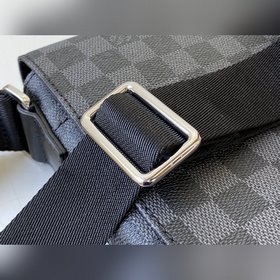 LV Артикул： N40349 District Маленькая сумка почтальона Продолжа