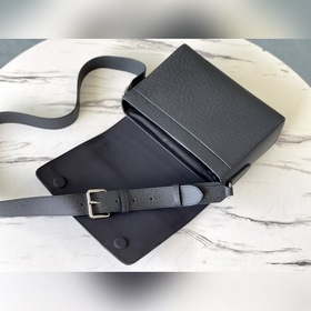 LV Модель： M30807 Черный Новая сумка-почтальон New Flap Тонкая т