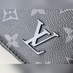 LV Артикул： M45271 Черный с цветочным узором Мужская сумка-почта