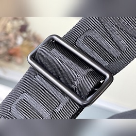 LV Модель： M45911 Черный с цветочным узором Сумка-почтальон Дан