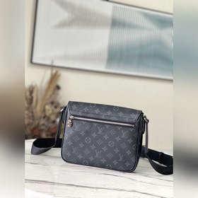 LV Артикул： M46255 Черный с цветочным узором, небольшая сумка-по