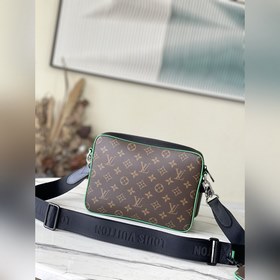 LV Артикул： M46266 Зеленый В данной модели Trio Mailbag изготовл