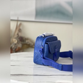 LV Модель： M58488 Синий S Lock Почтовая сумка Изготовлена из мя
