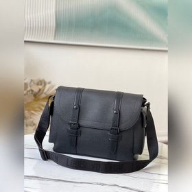 LV Артикул： M58494 Черный  Почтовая сумка Trunk Изготовлена из 